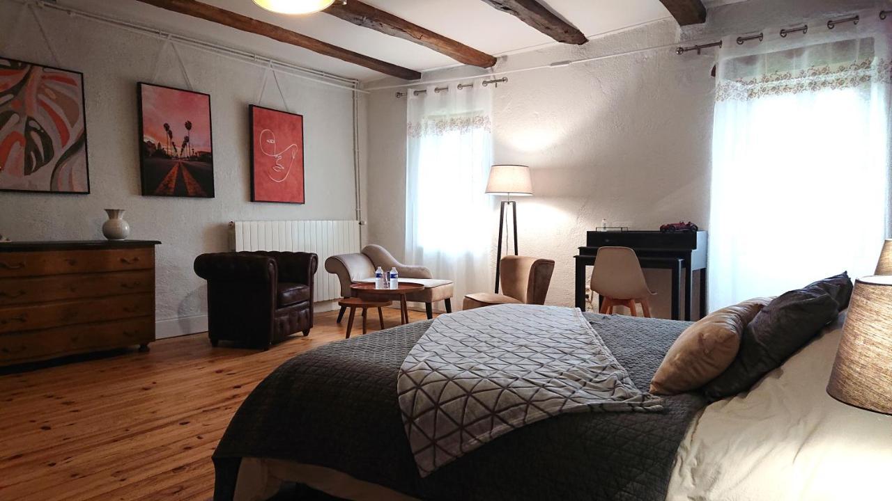 Gites & Chambres D'Hotes Peyrecout Laparrouquial Eksteriør bilde