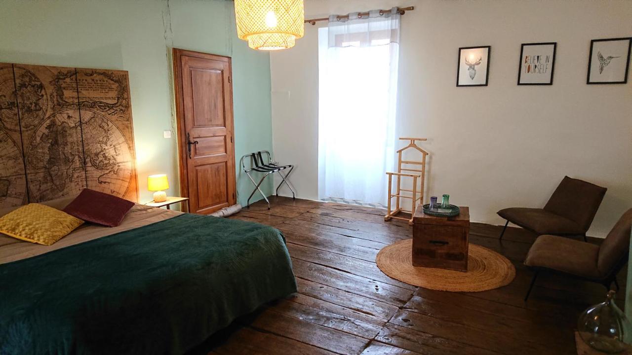 Gites & Chambres D'Hotes Peyrecout Laparrouquial Eksteriør bilde